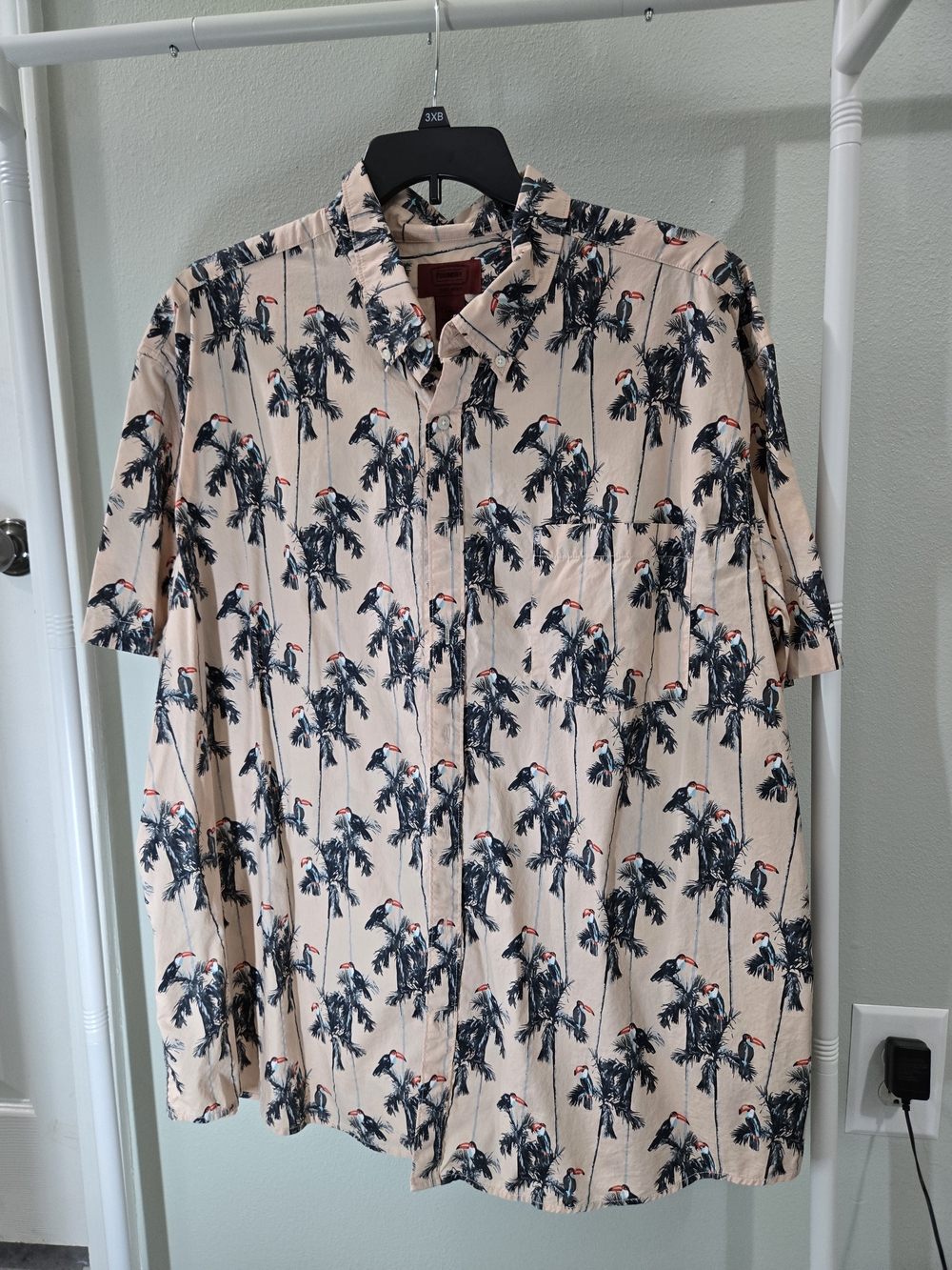 The Foundry Supply Co. Peach Short-Sleeve Button-Down with Navy Toucan Print